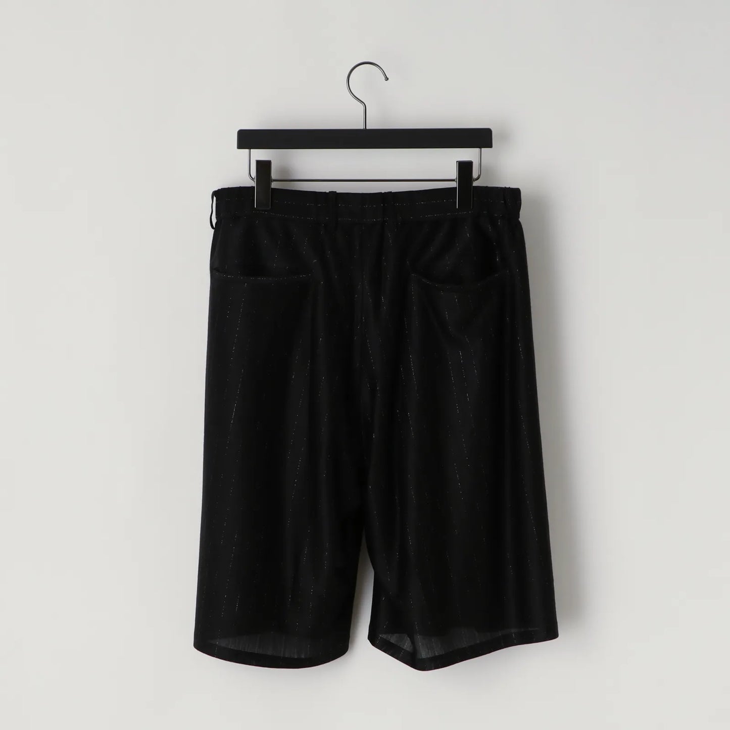 KANEMASA PHIL. - 28G Silk Ramie Glittery Stripe Tuck Easy Shorts - BLACK