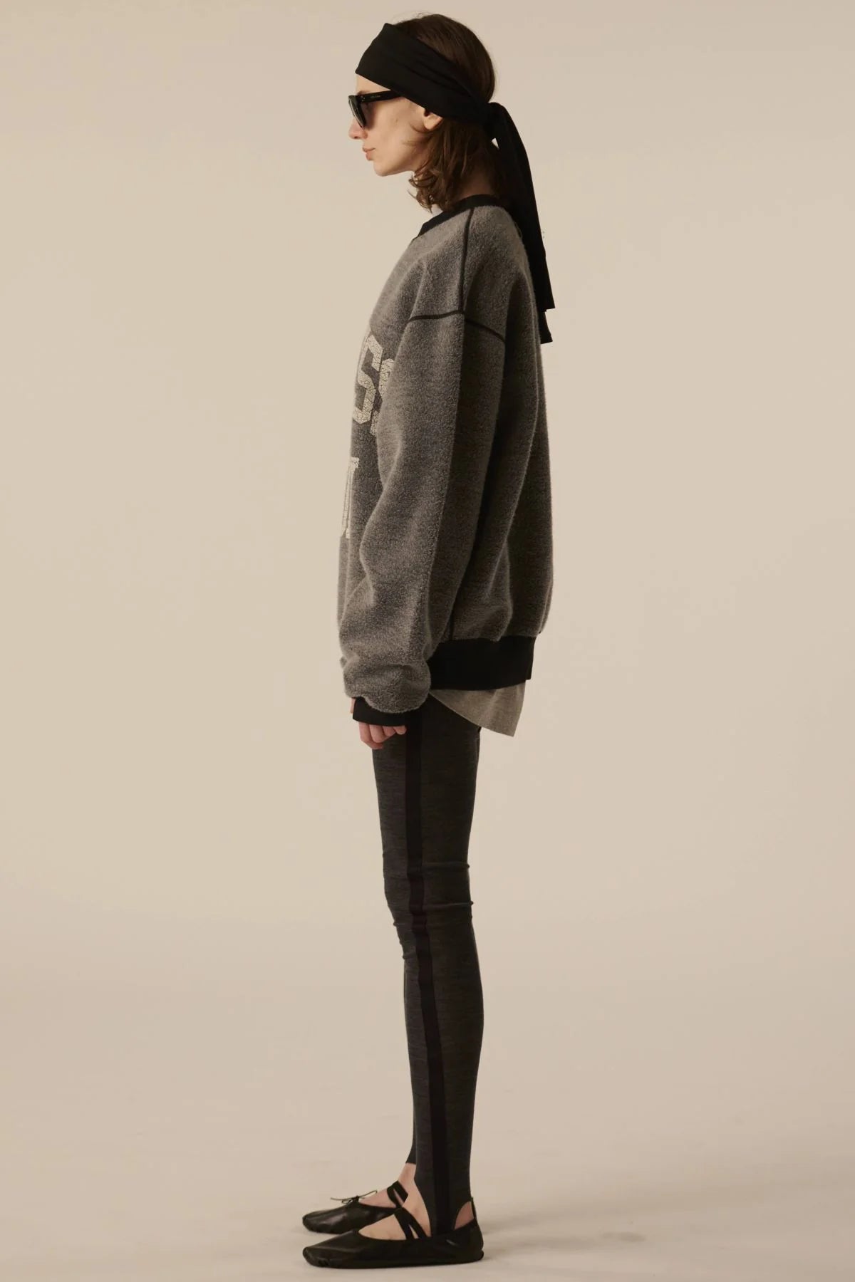 INSCRIRE - Loose Fit Reversible Sweat - BLACK USED