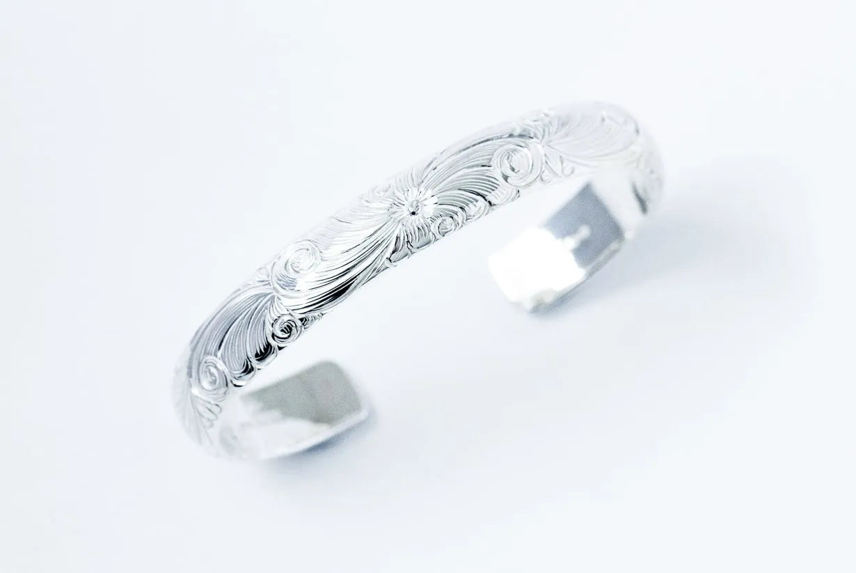 WAKAN SILVER SMITH - Arabesque bangle M - SILVER